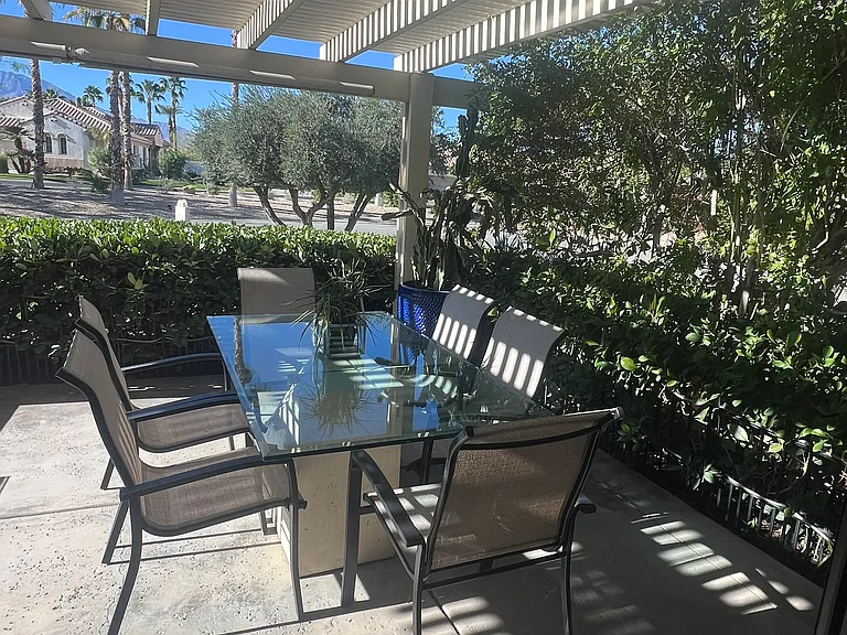 302 Forest Hills Dr #302 — Photo 33