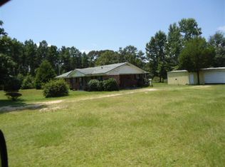 7801 Raines Rd, Century, FL 32535