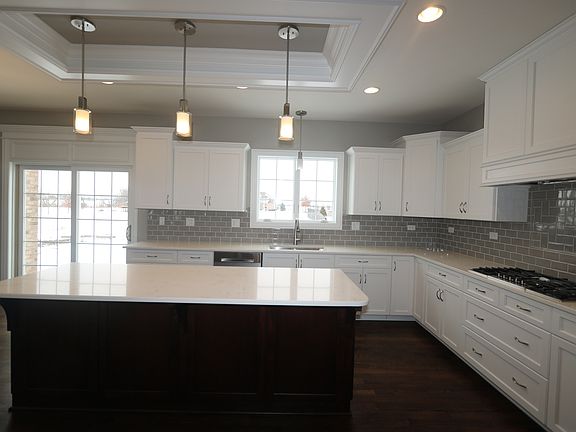 3rd image of 22777 Stanford Dr
