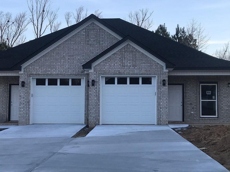 1st image of 12 Henry Ln #12A