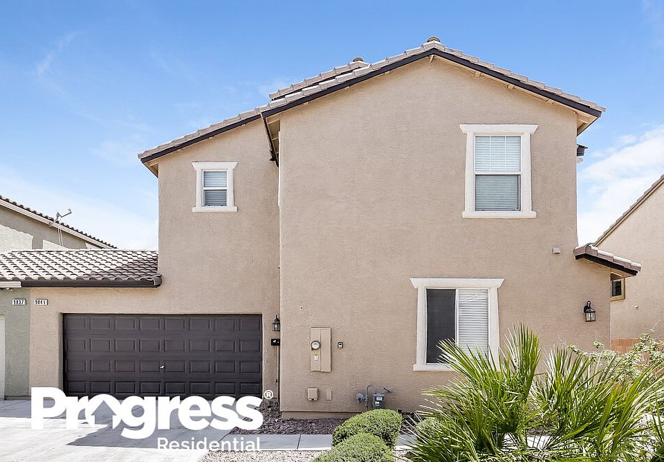 1st image of 9841 Fountain Walk Ave