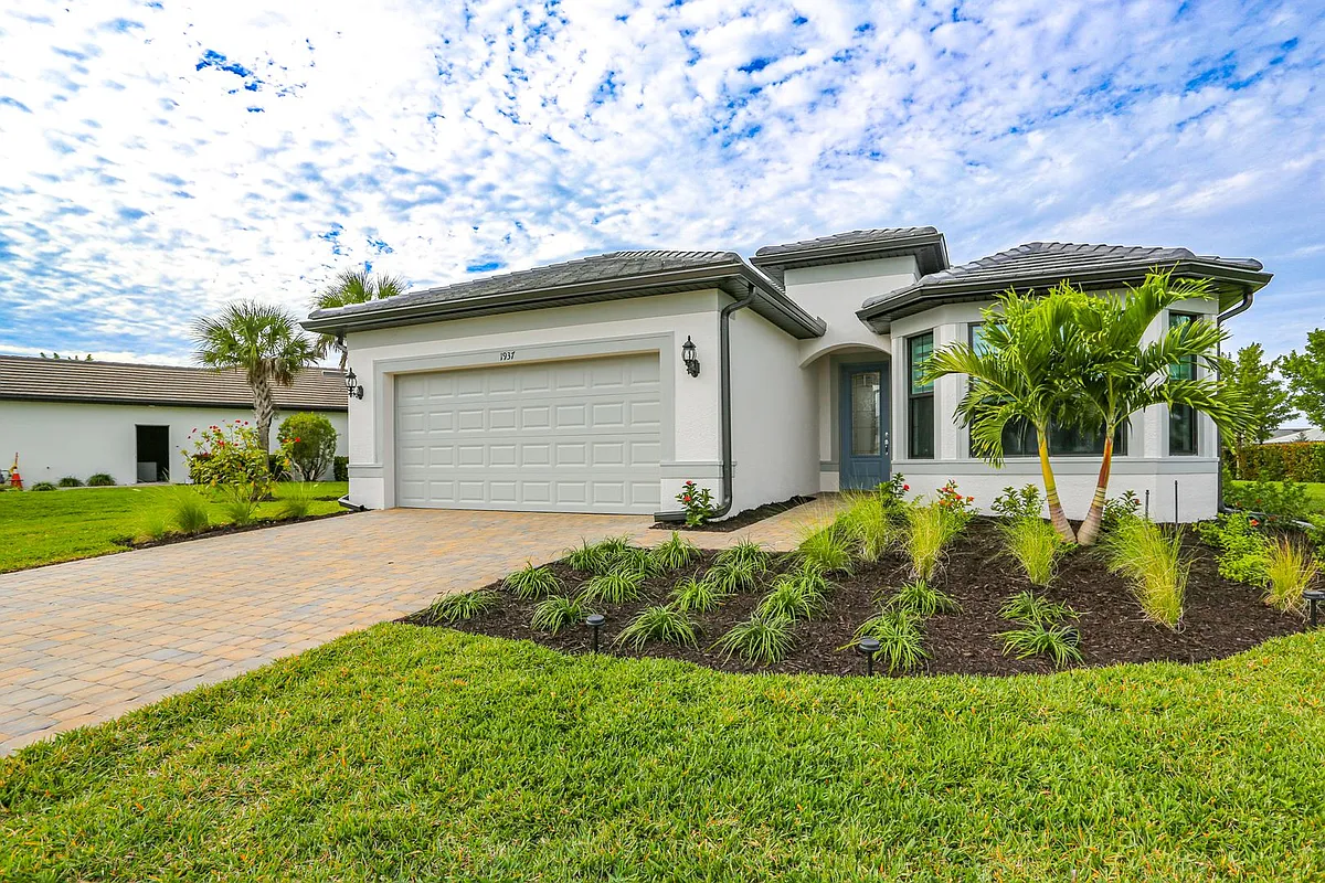 Building Photo - 1937 Yellowfin Cir