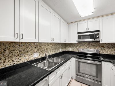 1420 Locust St APT 32E, Philadelphia, PA, 19102