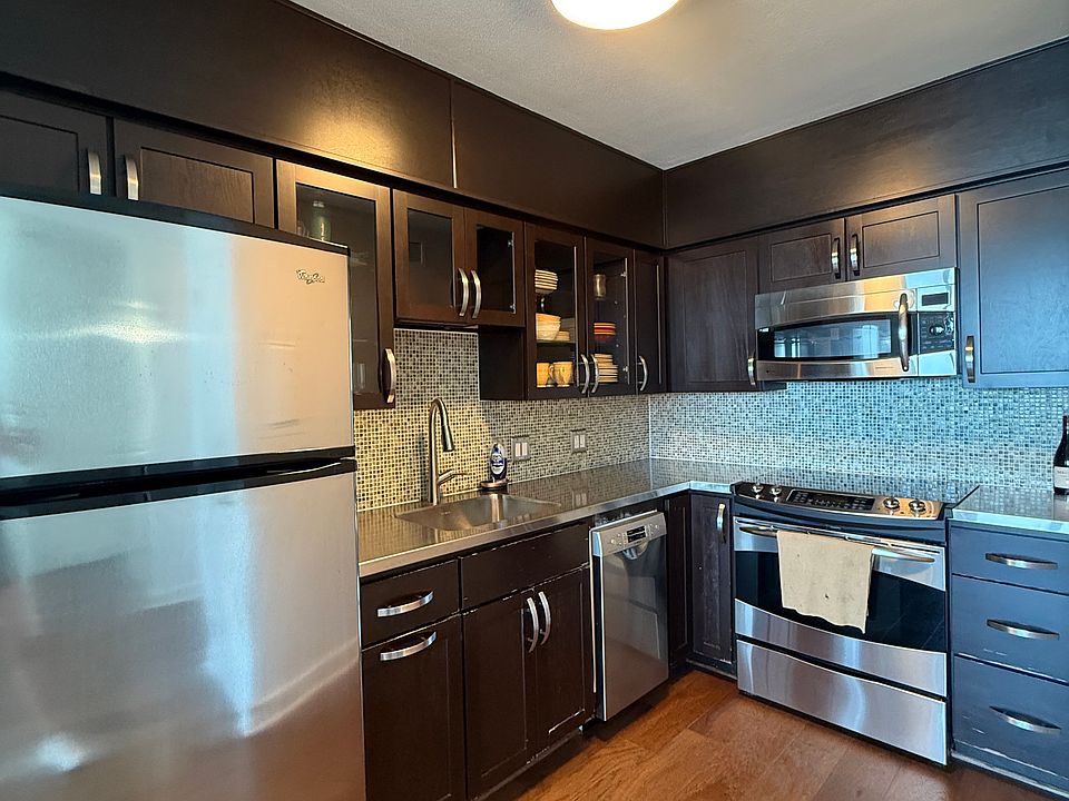1st image of 1550 N Lake Shore Dr APT 28C