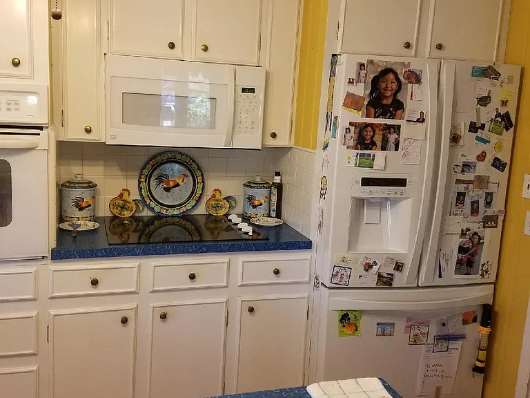 1207 Pinebluff Rd — Photo 2
