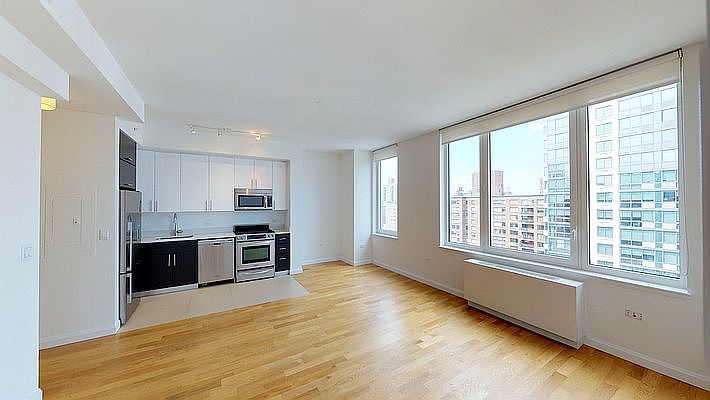 1st image of 795 Columbus Ave APT 14E