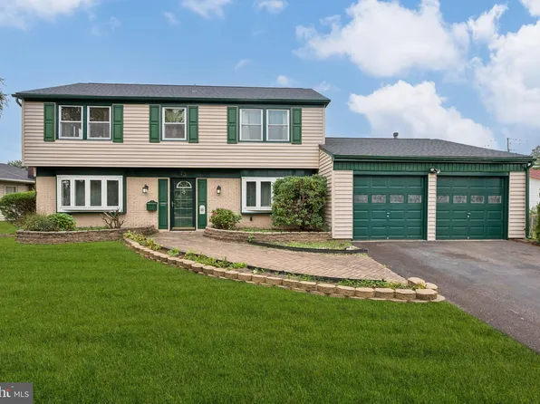 73 Tallwood Ln, Willingboro, NJ 08046