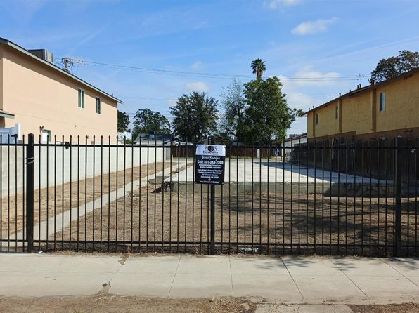 1414 Monterey St, Bakersfield, CA 93305