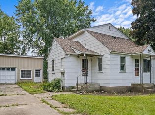 2114 5th Ave NE, Austin, MN 55912