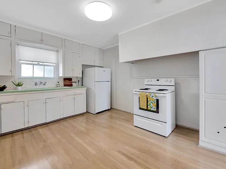 Kitchen with space for a small dining table
