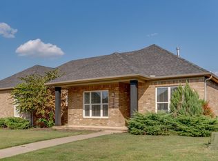 1700 Sylar Cir, Conway, AR 72034