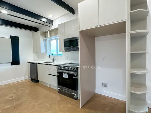 630 Montana St #301, San Antonio, TX 78203