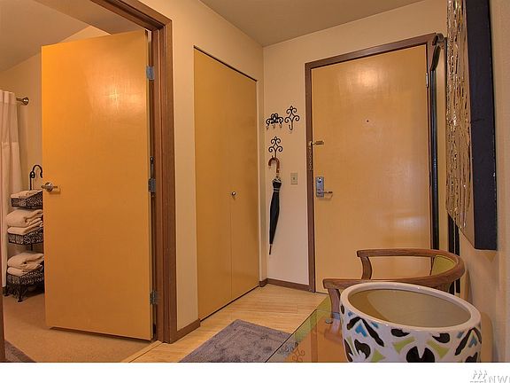 2nd image of 12334 31st Ave NE APT 506