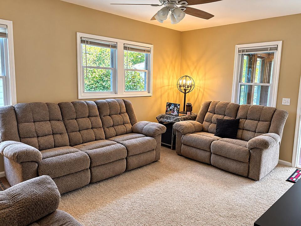 39 Gerdon Ave, photo 6