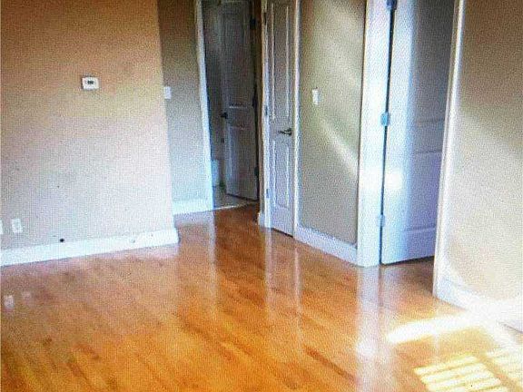 4th image of 155-17 110th Ave #2