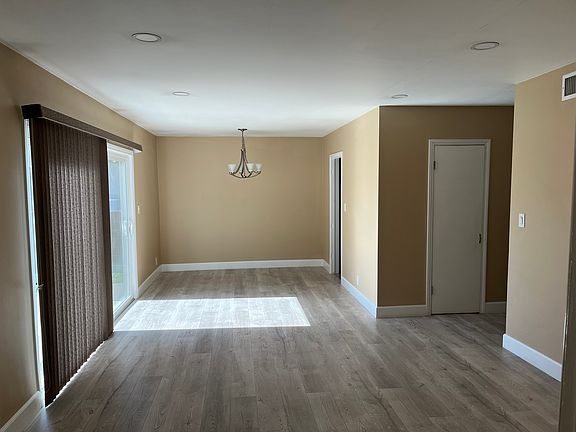 Living Room / Dining Area