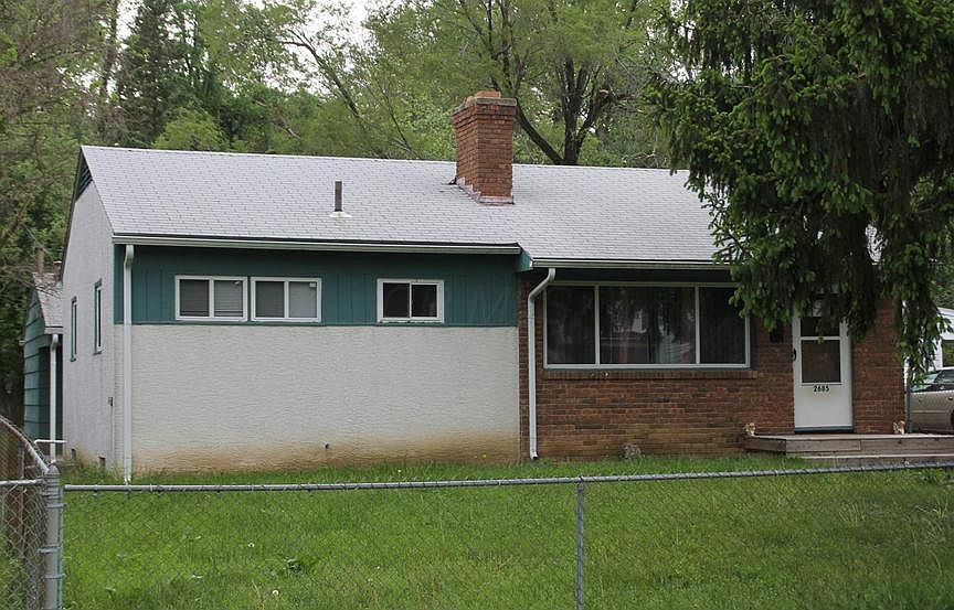 1st image of 2685 Berrell Ave