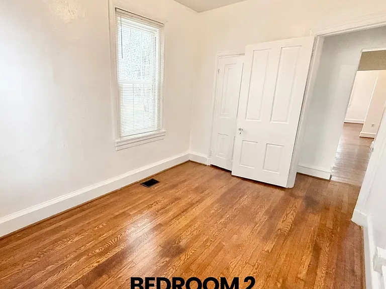 421 Otter St #1B — Photo 8