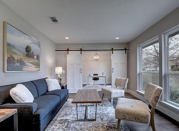2nd image of 6001 Sun Vista Dr