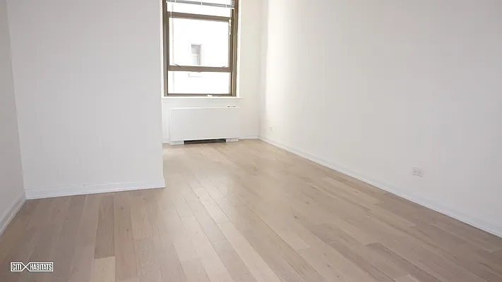 Rented by Citi Habitats | media 26