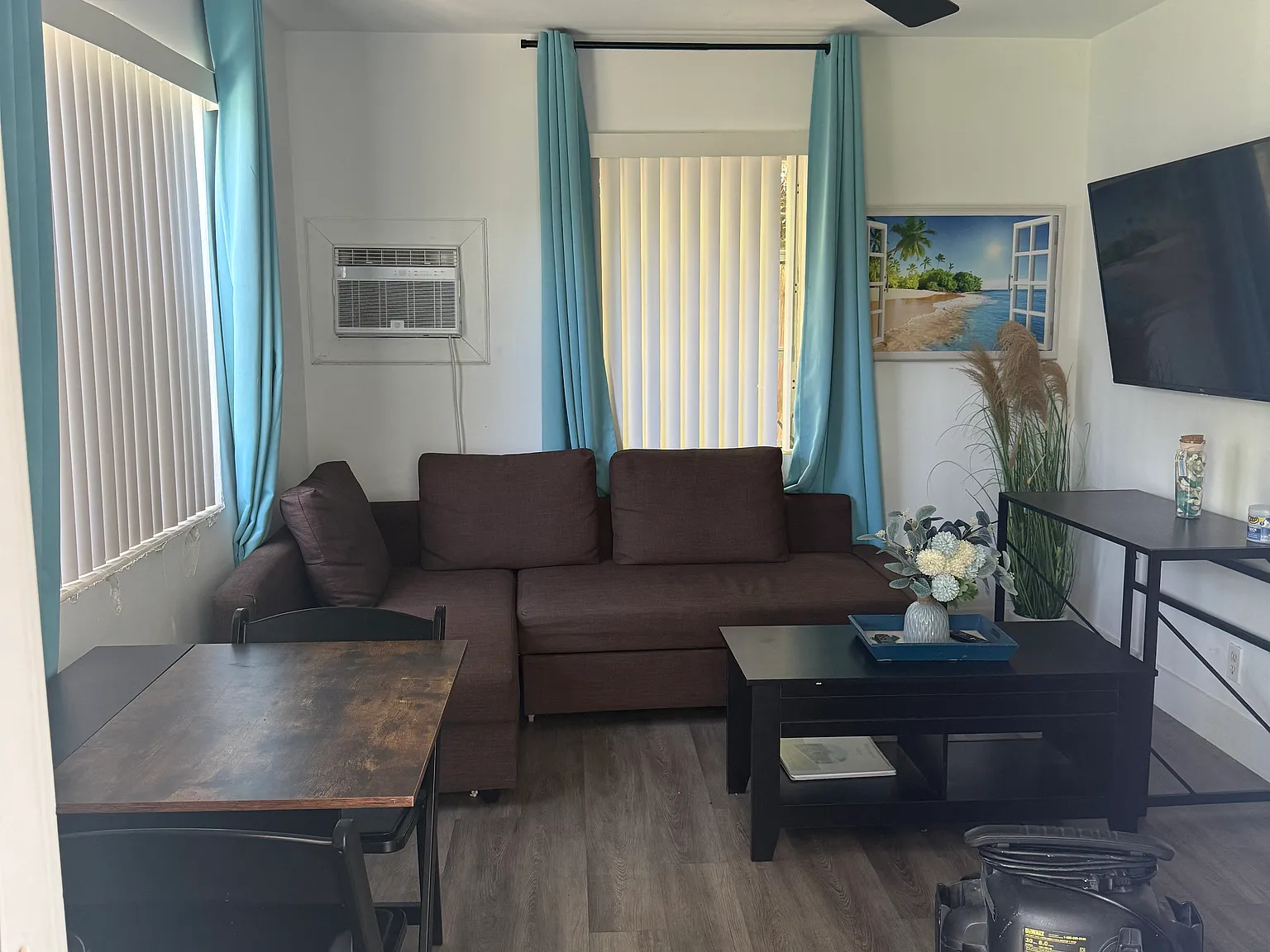 1 bed, 500 sqft, $1,950 — Photo 1
