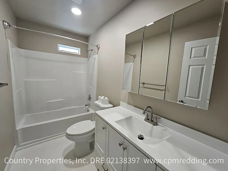 2122 Marlene Ave — Photo 15