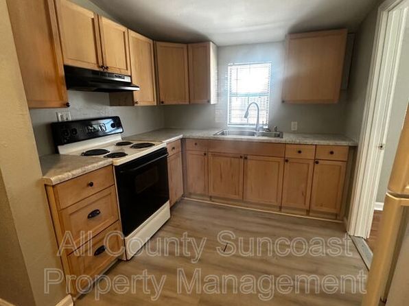 480 S Jefferson St #4