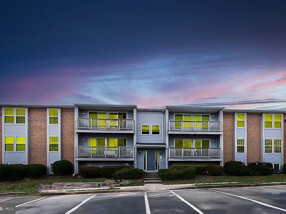 1st image of 17050 Capri Ln APT 104