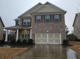 2368 Misty Ivy Ct, Buford, GA 30519
