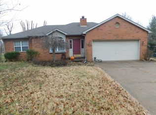 7407 Old State Rd, Evansville, IN 47710