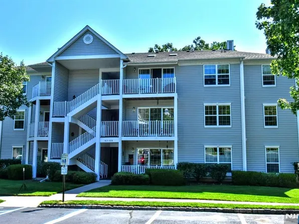 928 Juniper Way, Mahwah, NJ 07430
