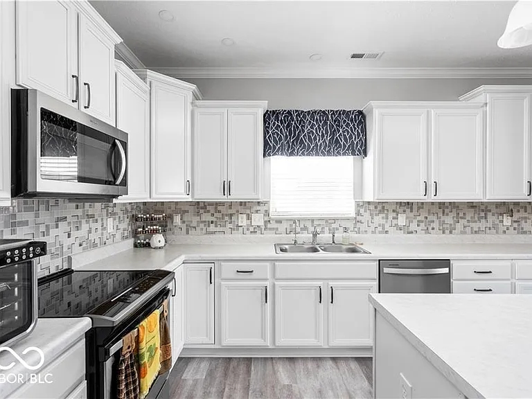 5826 Cresswell Ln — Photo 7