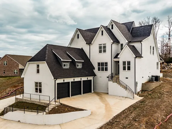 124 Manor Way, Hendersonville, TN 37075