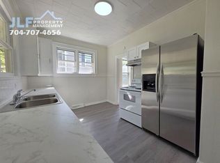 106 Falls Rd, Badin, NC 28009