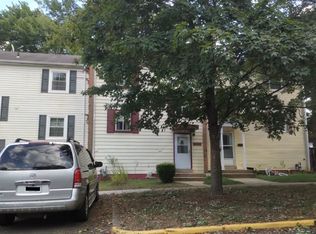 9326 Humphries Dr, Burke, VA 22015