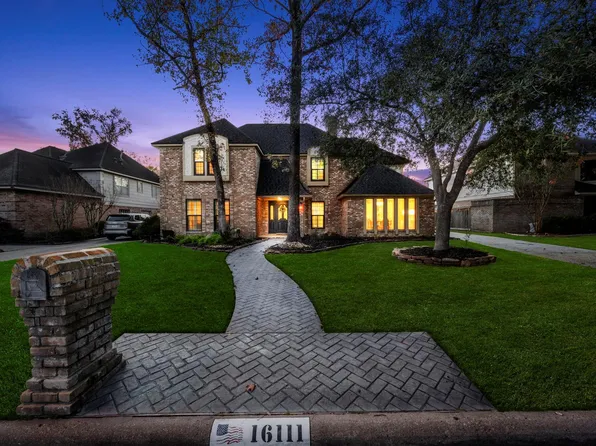 16111 Maplehurst Dr, Spring, TX 77379