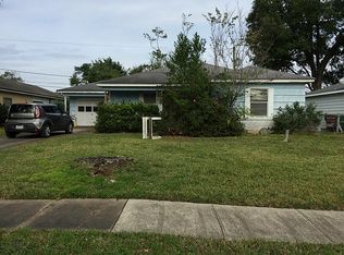 8522 Forum Dr, Houston, TX 77055