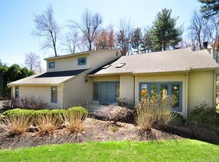 81 Mary Catherine Cir, Windsor, CT 06095