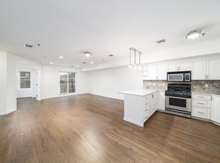204 Jackson St APT 5, Hoboken, NJ 07030