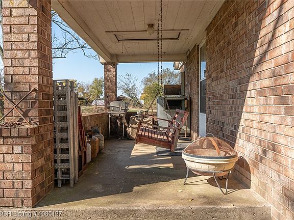 5th image of 6050 W State Highway 22