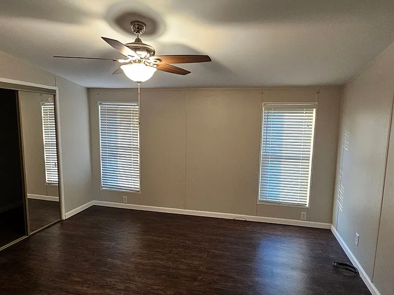 114 Pittman Rd — Photo 20