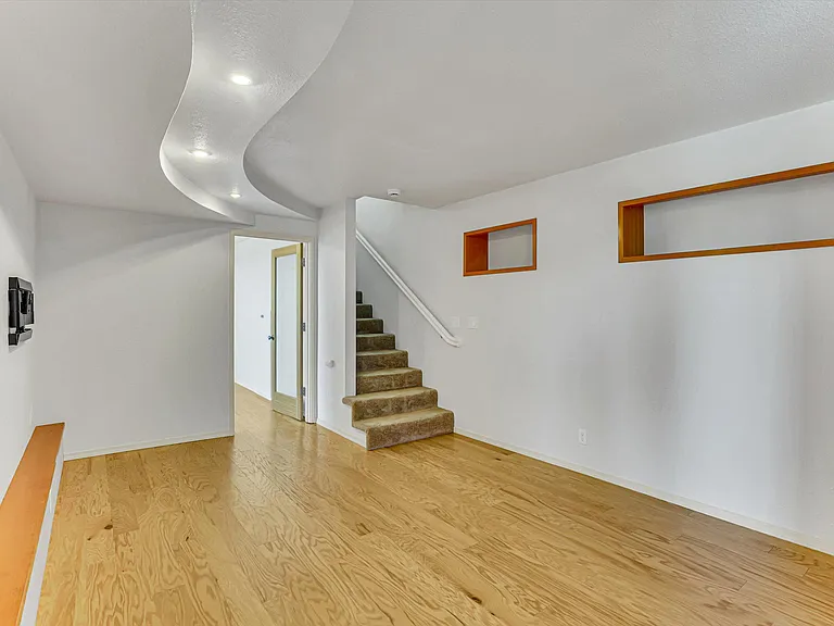 17642 Upper Cherry Ln — Photo 50
