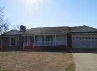 1215 Henderson Rd, Chesnee, SC 29323