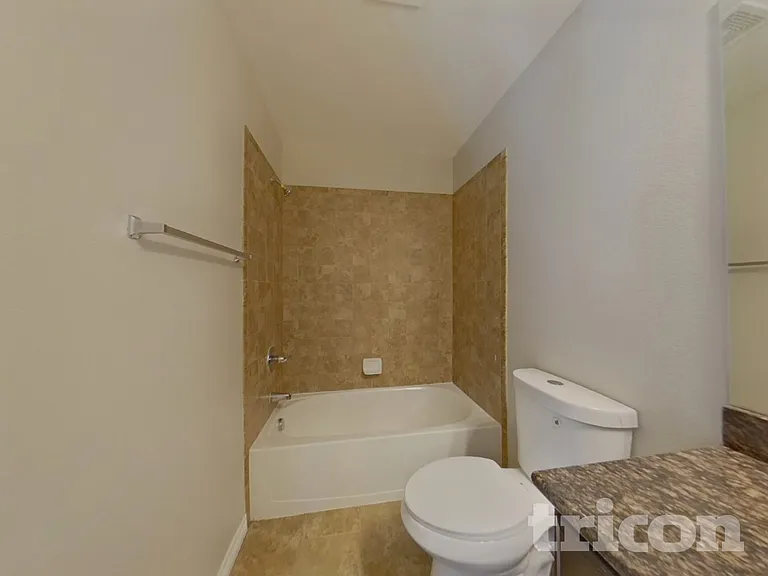 7415 Pimlico Dr — Photo 16