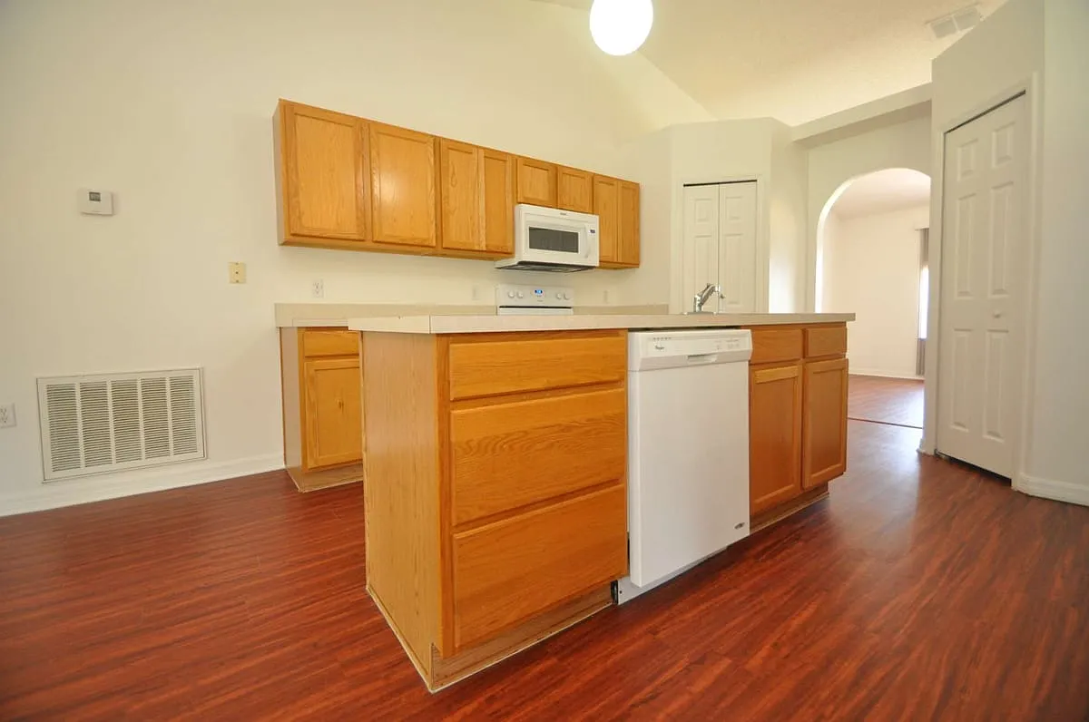 36 Frenora Ln — Photo 4