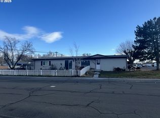 1105 W Sunland Ave, Hermiston, OR 97838