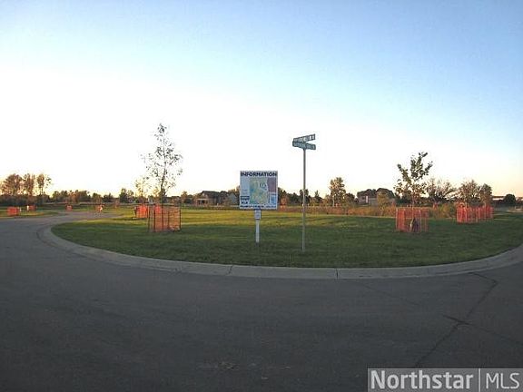 5th image of 6431 203rd Ct N