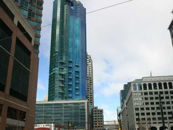 77 Hudson Street image 1 of 9