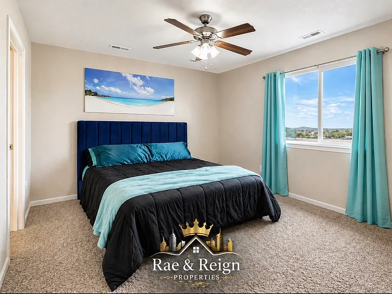 12029 Eagle Crest Ct — Photo 5