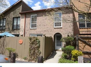 153 Merion Ln, Shillington, PA 19607